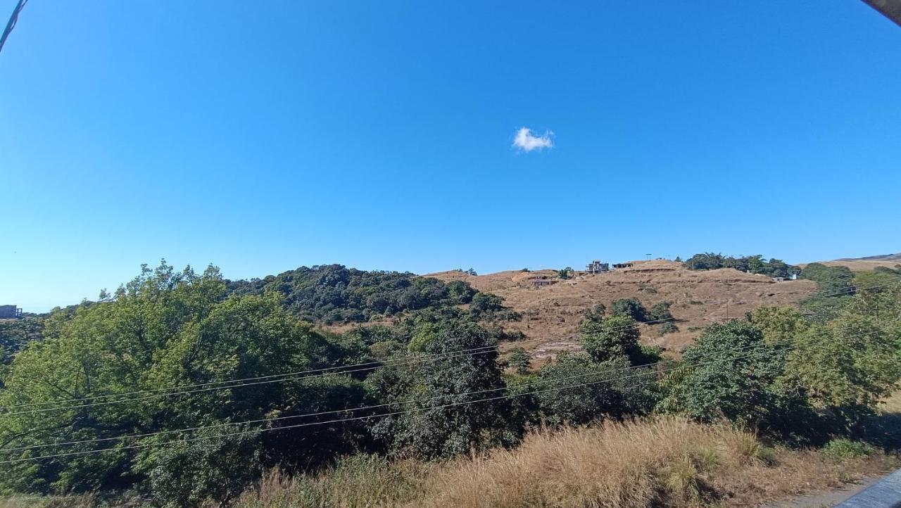 Pamilya Homestay Čérápuňdží Exteriér fotografie