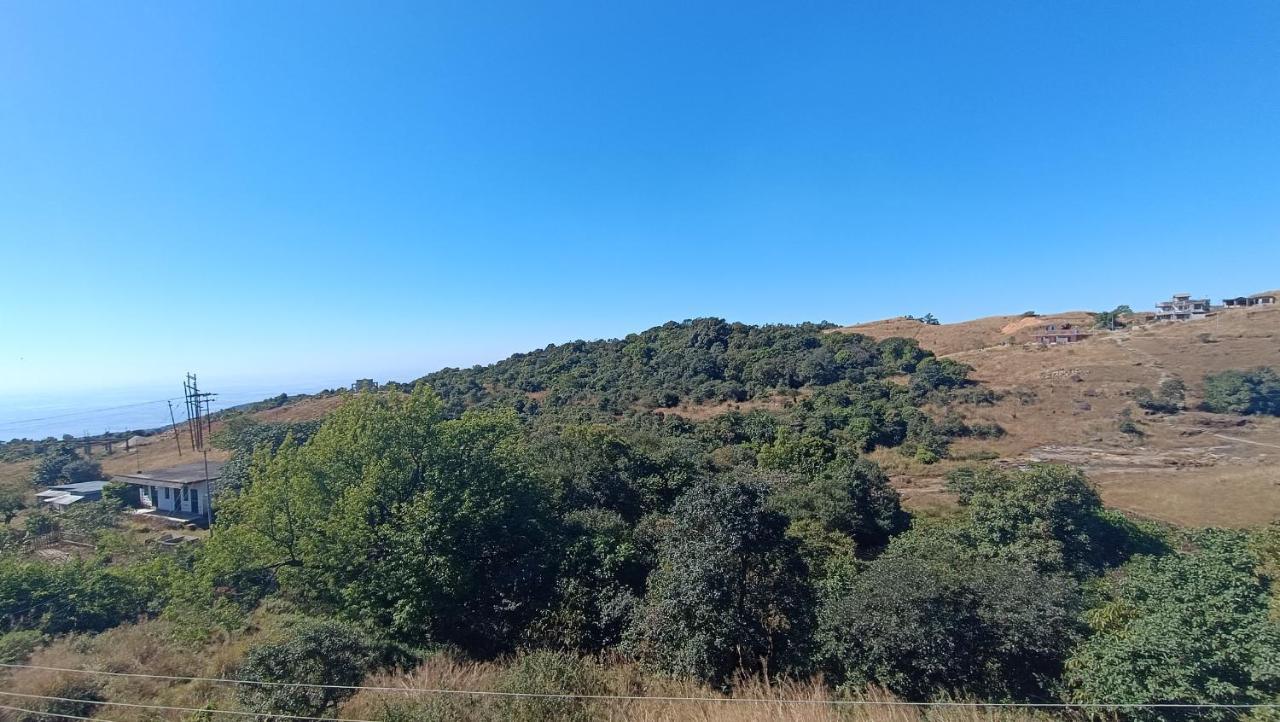 Pamilya Homestay Čérápuňdží Exteriér fotografie